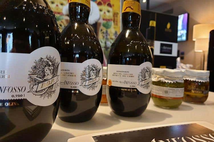(Olio Riviera Ligure Dop, il rilancio 
comincia dalle cucine di La Mantia)