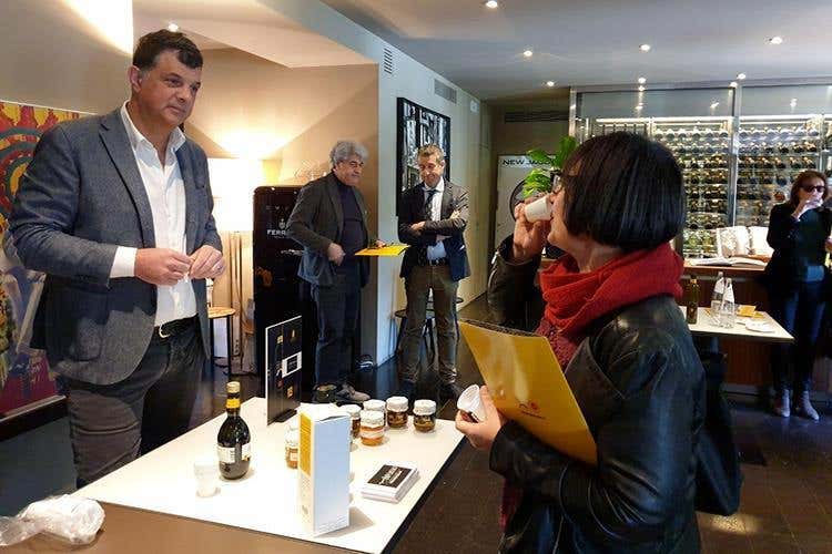 (Olio Riviera Ligure Dop, il rilancio 
comincia dalle cucine di La Mantia)