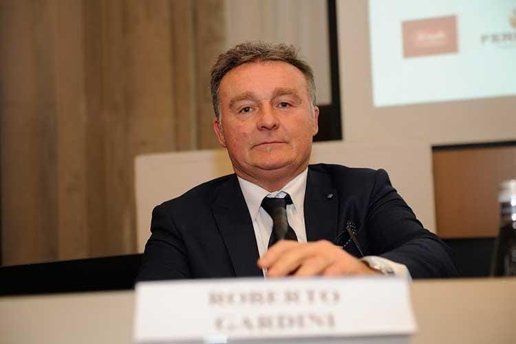Roberto Gardini (Oltre i gesti 
Il ruolo della sala nella ristorazione)