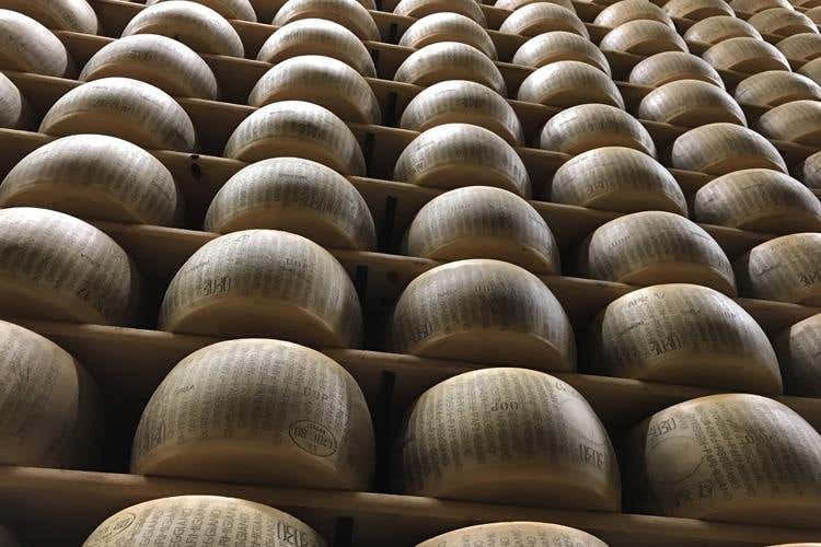 (Parmigiano Reggiano Dop 
La formula del Caseificio Bertinelli)