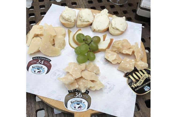 (Parmigiano Reggiano Dop 
La formula del Caseificio Bertinelli)