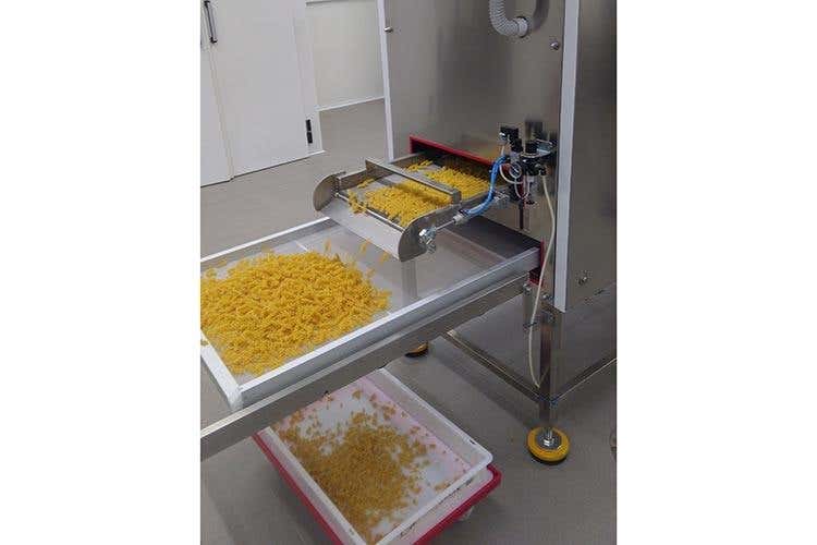 (Pasta, farina e snack Legù 
Solo a base di legumi)
