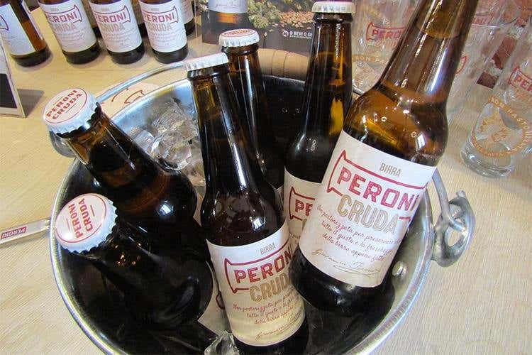 Peroni Cruda arriva sul mercato 
Non pastorizzata, con malto 100% italiano