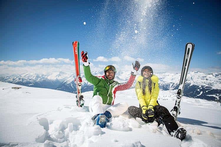 (Piste e tradizioni, food e movida 
100 anni di turismo in quota a Campiglio)