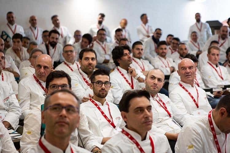 (Pizza in continua evoluzione 
tra qualità, gusto e digeribilità)