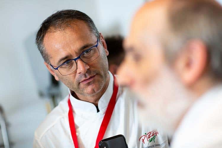 (Pizza in continua evoluzione 
tra qualità, gusto e digeribilità)