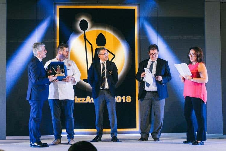 (#PizzAward 2018 
Il vincitore è Stefano Miozzo)