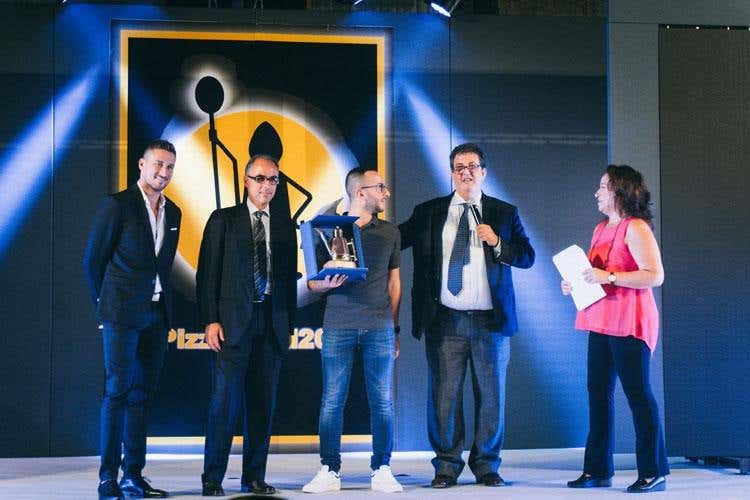 (#PizzAward 2018 
Il vincitore è Stefano Miozzo)