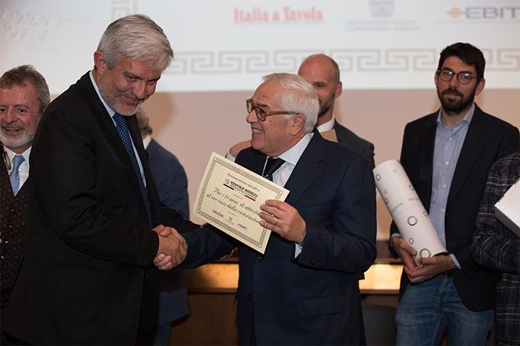 Premio Italia a Tavola, si vince uniti 
Riparte la scommessa del made in Italy