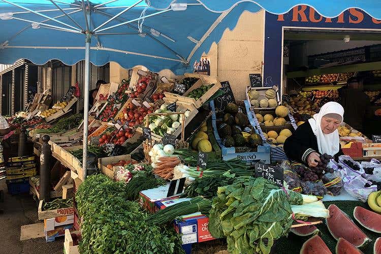 (Provenza capitale gastronomica 
La cucina Mediterranea francese)