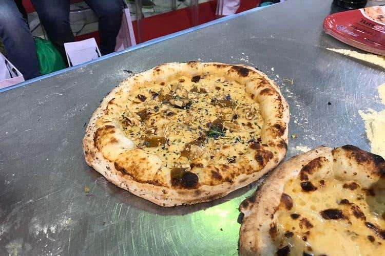 Fonduta e Fichi di Salvatore Santucci (Quando la tradizione guarda avanti 
Masterclass di successo a TuttoPizza)