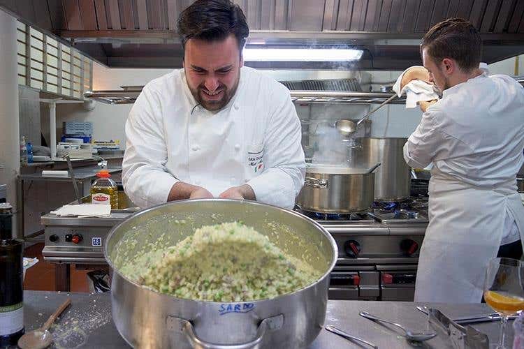 Massimiliano Mascia (Ramsay & Friends al Forte Village 
Cucina gourmet, ma tavola solidale)