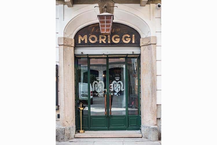 (Riapre la Taverna Moriggi 
storica insegna milanese dal 1900)