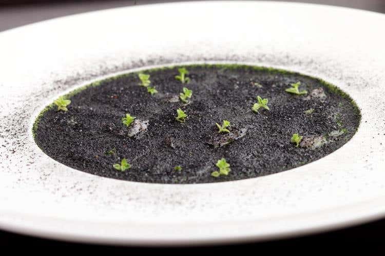 Etna 2.0 (Ristorante Orobianco di Enrico Croatti 
Emozione, gusto e cucina tradizionale)