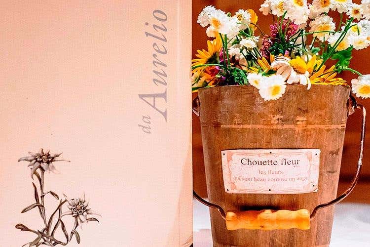 (Ristorante rifugio Da Aurelio 
Un locale sotto il segno delle Dolomiti)