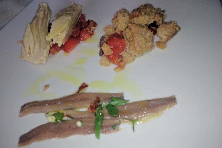 (Ristorante San Pietro 
A Cetara delizie e panorama)