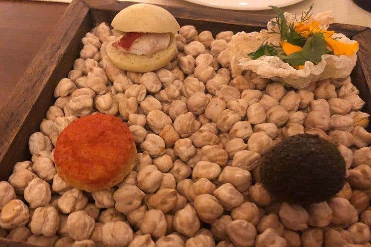 (Ristorante Sedicesimo Secolo 
Il territorio non è un limite, ma un inizio)