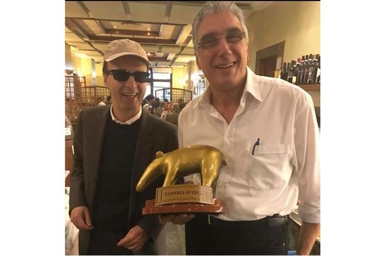 Roberto Benigni e Roberto Stagnetta - Roberto Stagnetta e i suoi piatti romani 
Il cuoco dei vip in visita nelle Marche