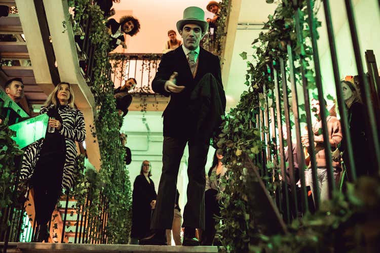 (Roma, un “temporary” hotel 
per celebrare l’Hendrick’s gin
)