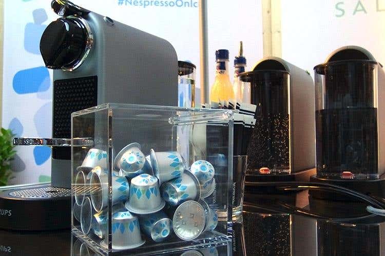 (Salentina e Shakerato 
Le due “Ispirazioni” estive di Nespresso)