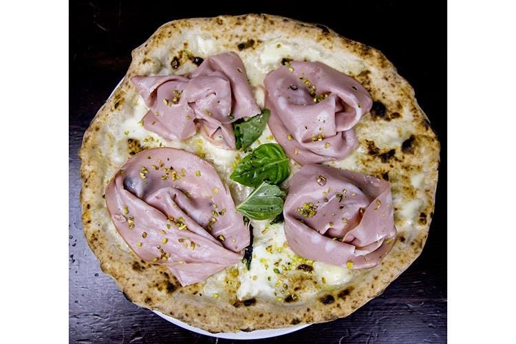 Pistacchiosa (Salvatore Di Matteo Le Gourmet 
Il maestro pizzaiolo, da Napoli a Roma)