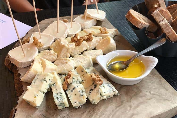 Sapori francesi, le birre Ninkasi incontrano baguettes e formaggi