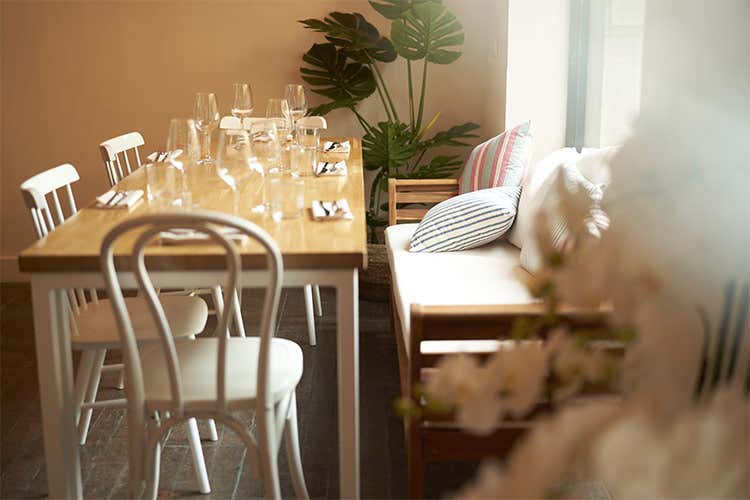 (Sapori Solari chiude il cerchio 
e apre La Pescheria a Milano)