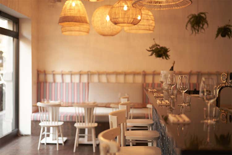 (Sapori Solari chiude il cerchio 
e apre La Pescheria a Milano)