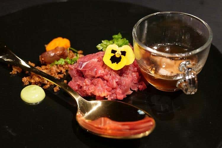 Piatto Acetaia Bonini (Sei referenze al top per festeggiare 
Longino&Cardenal compie 30 anni)