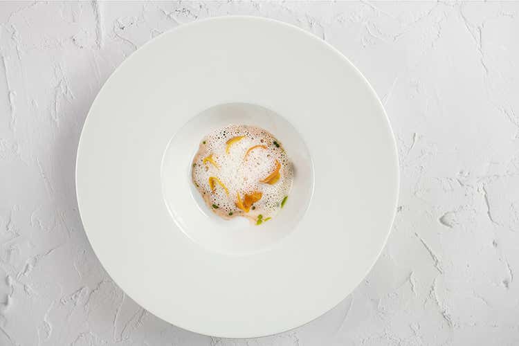 Pane di scampi in potacchio arrosto sotto la neve - Pierpaolo Ferracuti (Senigallia, a Meet in cucina 2019 
vincono ancora le Marche)