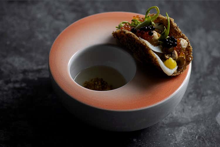 Baccalà cotto sotto la cenere - Errico Recanati (Senigallia, a Meet in cucina 2019 
vincono ancora le Marche)