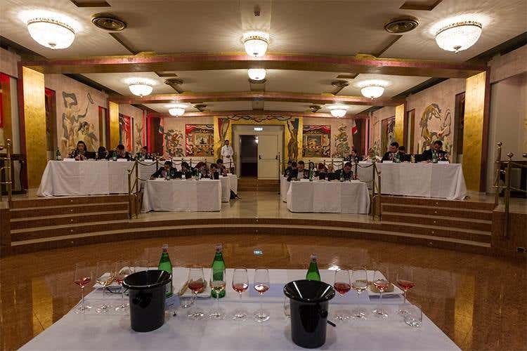 Sergio Frasca del ristorante Imàgo 
trionfa al Ruinart Sommelier Challenge