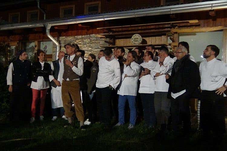 (Si festeggia il Bitto a La Fiorida 
Vince la sinergia tra cuochi e produttori)