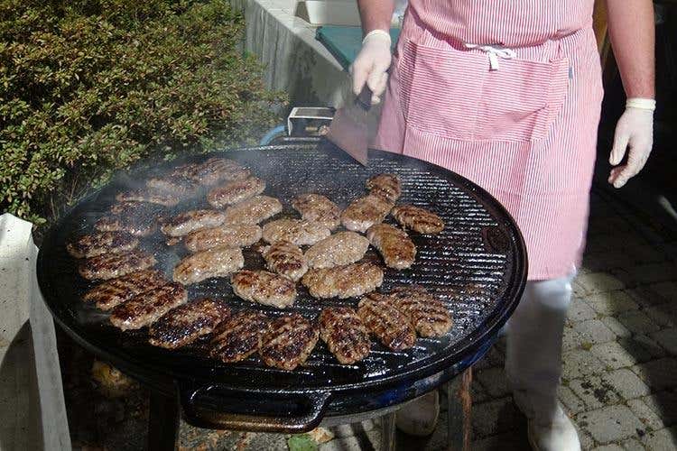 (Si festeggia il Bitto a La Fiorida 
Vince la sinergia tra cuochi e produttori)
