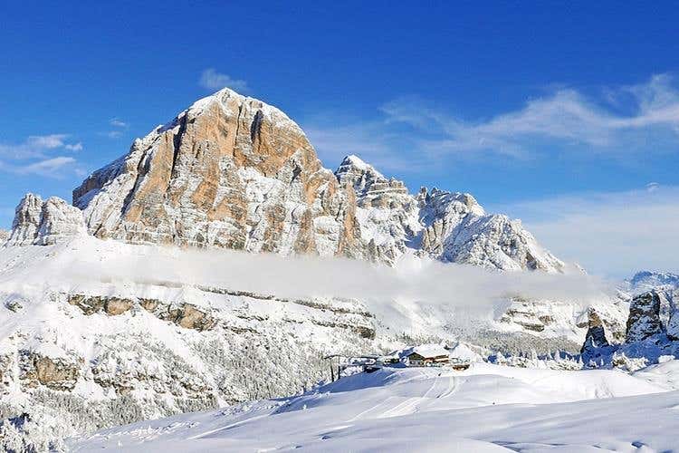 Torri e Rifugio Scoiattoli - foto: Paola D'Andrea (Skisafari da Cortina )
