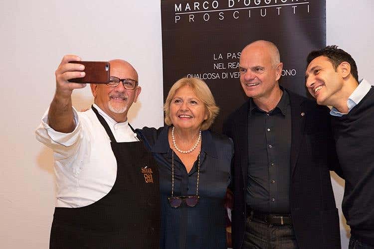 Claudio Sadler, Agnese Spreafico, Enrico Derflingher e Fabio Silva (Soci Euro-Toques in festa da Marco d'Oggiono Prosciutti