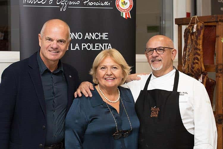 Enrico Derflingher, Agnese Spreafico e Claudio Sadler (Soci Euro-Toques in festa da Marco d'Oggiono Prosciutti