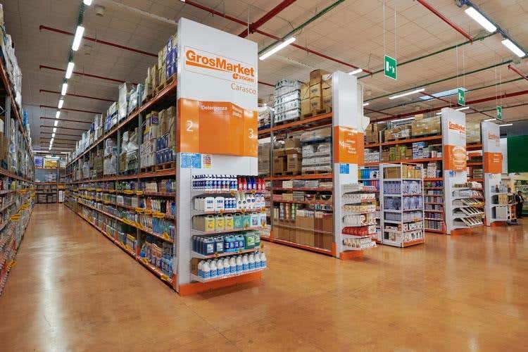 (Sogegross cash&carry a Carasco 
si rinnova e diventa GrosMarket)