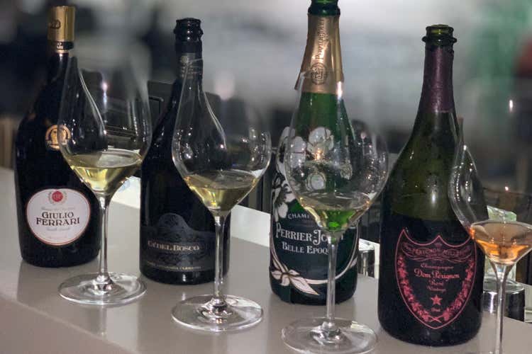 (Soggiorno all’Hotel Serenella 
tra il Tirreno e le colline cilentane)