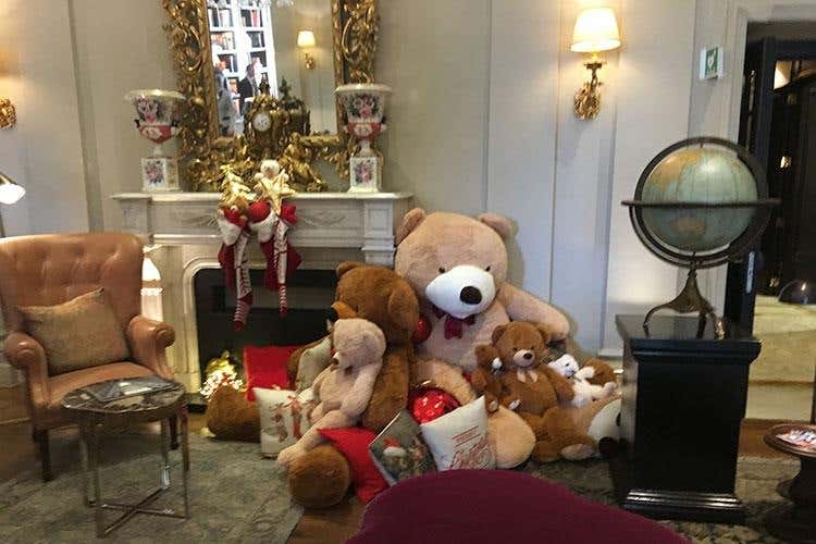 St. Regis (St. Regis e The Westin Excelsior Il Natale di stile a Firenze)