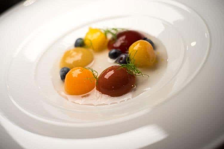 Stagione e micro-territorio 
Parole d'ordine per l'estate de La Présef - Frutta