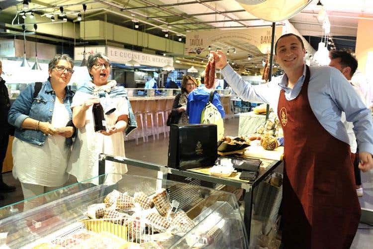 (Su il sipario sul nuovo Eataly di Bari )