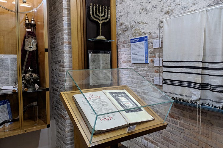 Museo interreligioso: la stanza dedicata all'ebraismo