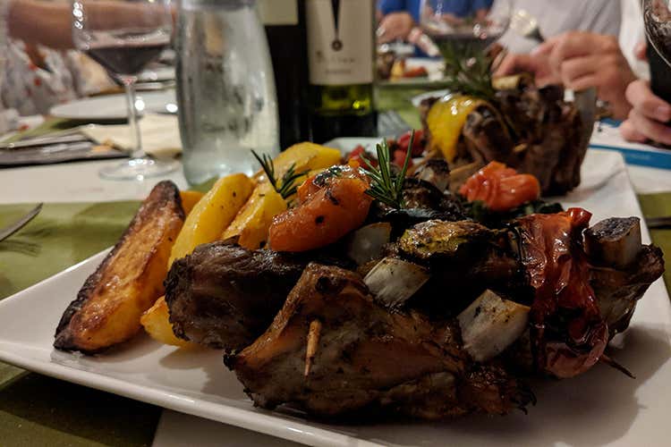 Ca de be: Costolette di maiale cotte a bassa temperatura