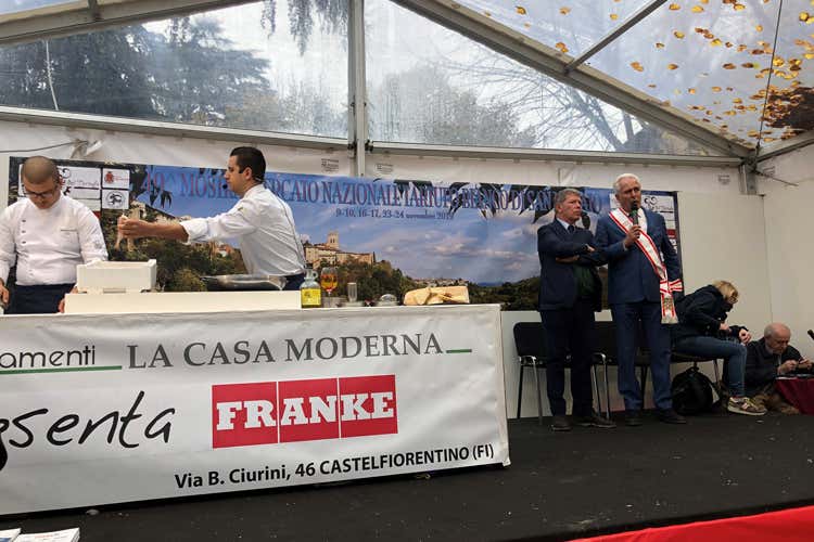 Il presidente del Consiglio regionale toscano, Eugenio Giani (Il Tartufo Bianco di San Miniato 
ha sette nuovi ambasciatori)