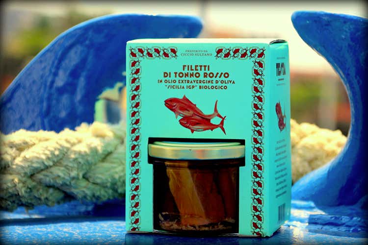 (Tonno rosso, non è più in estinzione 
Testa e Sultano lo portano in tavola 
)