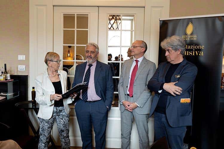 Piera Genta, Benedetto Costa, Giorgio Lazzaretti e Luigi Caricato (Torino capitale del gusto 
con l'Olio Riviera Ligure Dop)