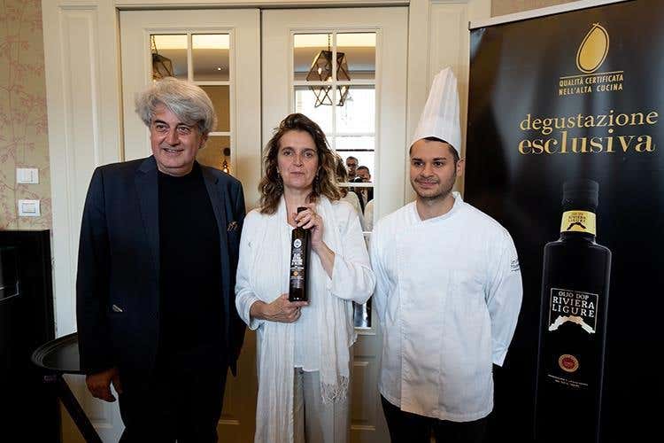 Luigi Caricato, Elena Donzella e Giuseppe Lisciotto (Torino capitale del gusto 
con l'Olio Riviera Ligure Dop)