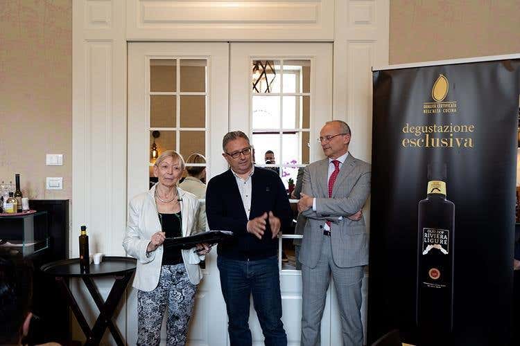 Piera Genta, Marco Lucchi e Giorgio Lazzaretti (Torino capitale del gusto 
con l'Olio Riviera Ligure Dop)