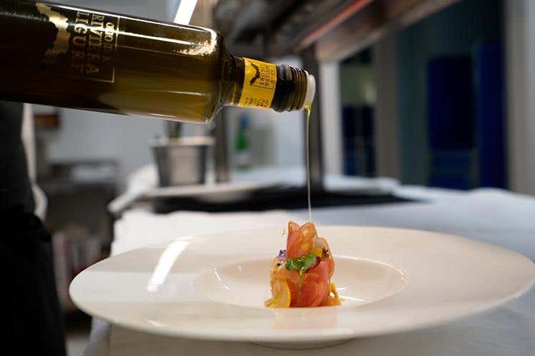 Carpaccio di Cuore di bue ligure ed estratto di gazpacho condito con Olio evo Riviera Ligure Dop (Torino capitale del gusto 
con l'Olio Riviera Ligure Dop)